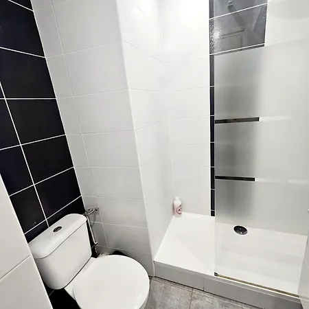 Appartamento Climatisé Centre Port Avec Piscine&parking Agde