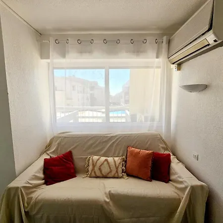 Climatisé Centre Port Avec Piscine&parking Appartement