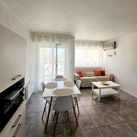 Climatisé Centre Port Avec Piscine&parking Appartamento *